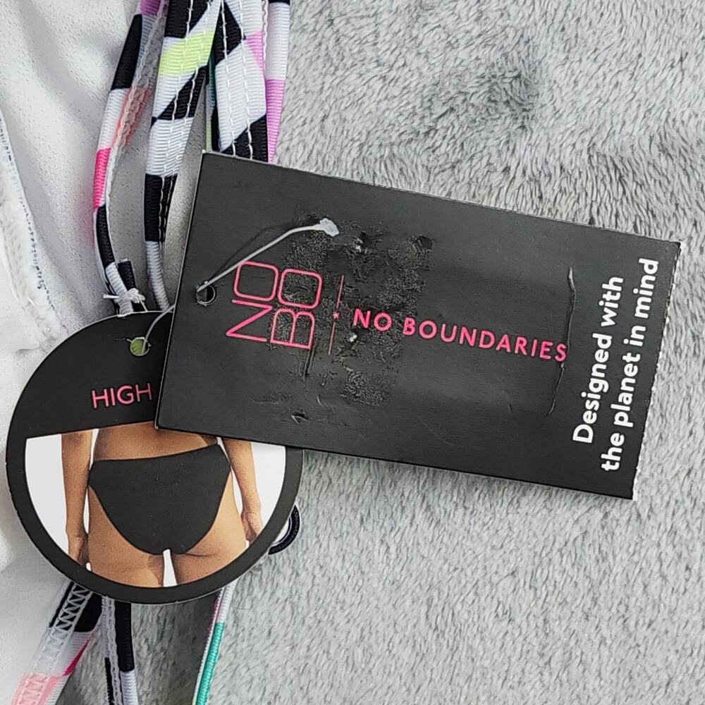 No Boundaries Swimsuit Womens Size S (3-5) Multi-Strap One-Piece High Cut Summer - Picture 3 of 11